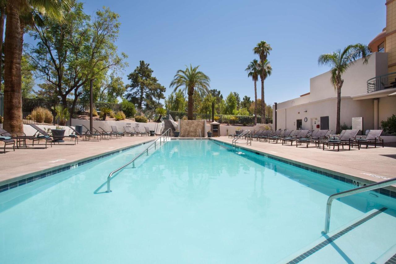 Embassy Suites By Hilton Phoenix Biltmore Exteriör bild