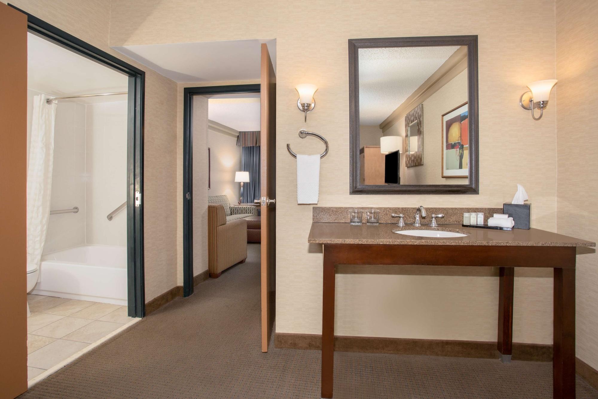 Embassy Suites By Hilton Phoenix Biltmore Exteriör bild