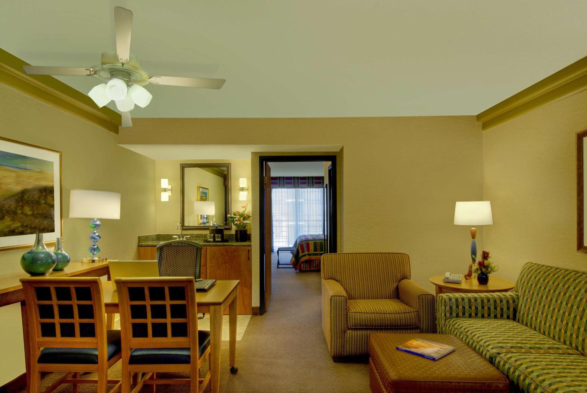 Embassy Suites By Hilton Phoenix Biltmore Exteriör bild
